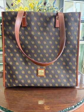 Dooney & Bourke Brown & Tan Signature Messenger Tote